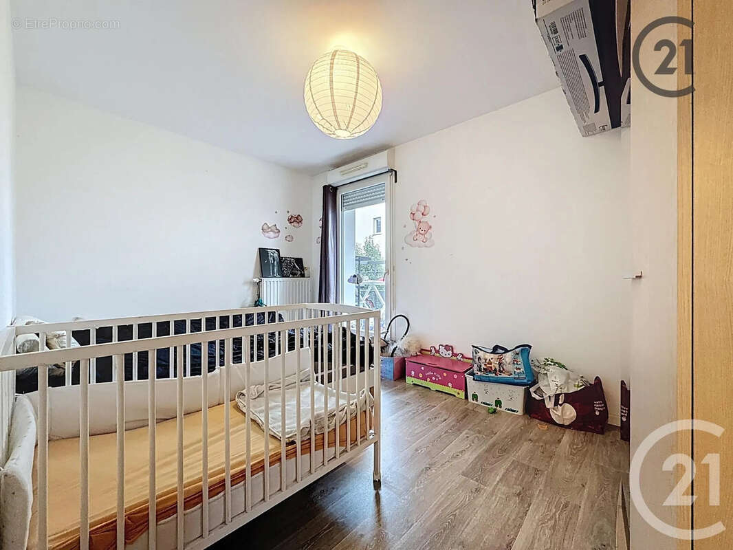 Appartement à LIEUSAINT