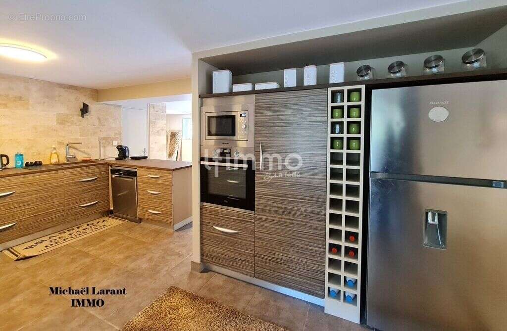 Maison d'architecte + maison indépendante – 5 300 m², piscine - photo 9