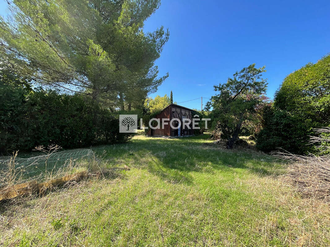 Terrain à LA PENNE-SUR-HUVEAUNE