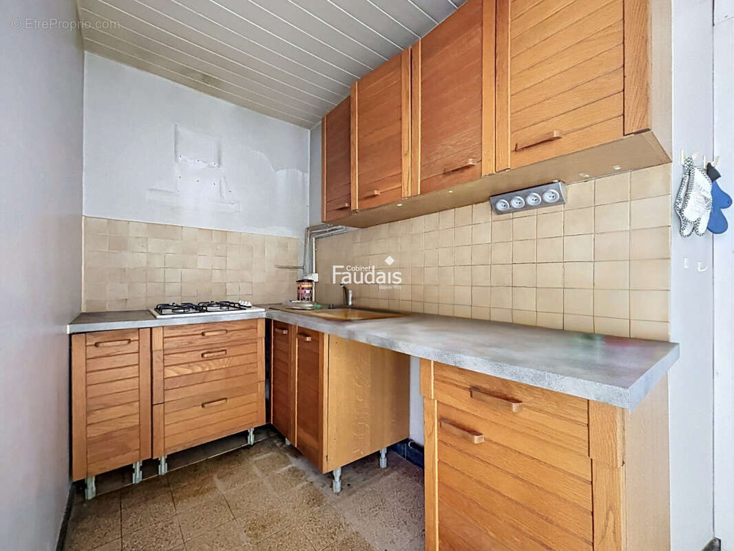 Maison 103 m² à La Meauffe  - photo 4