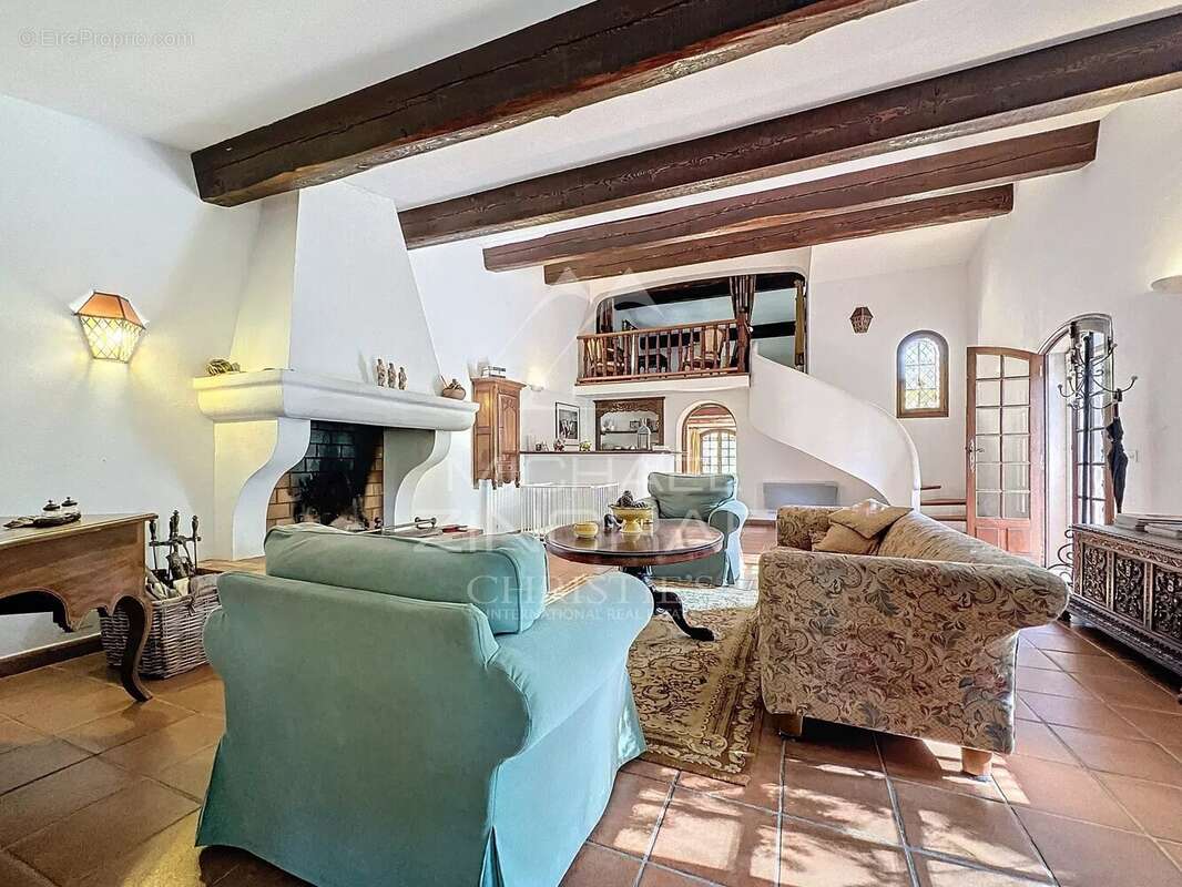 Maison à CALLAS