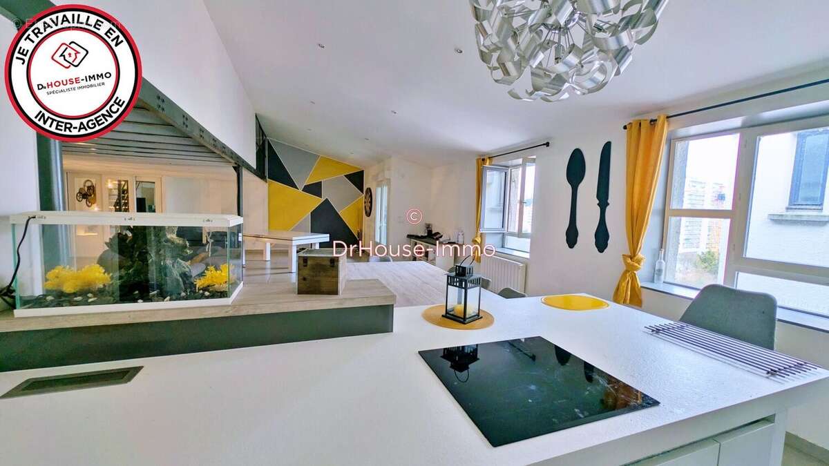 Appartement 155 m² à Saint-Etienne  - photo 106