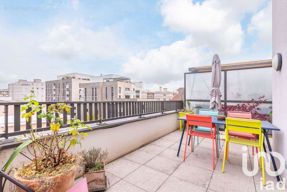 Photo 7 - Appartement à VILLEURBANNE