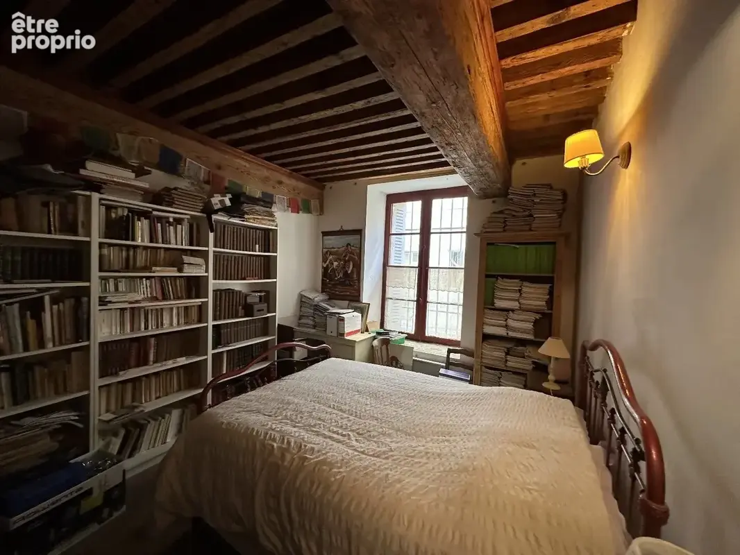 Emplacement premium au coeur d'Avignon, à quelques pas du Palais des Papes. - photo 6