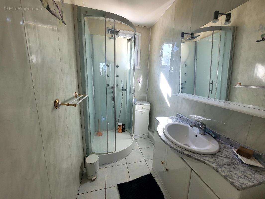 Maison 75 m² à Janville  - photo 9