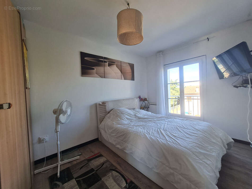 Appartement 4 pièces de 75,59m² +Parking privé + Cave***(83500) LA SEYNE SUR MER -MAR VIVO*** - photo 6