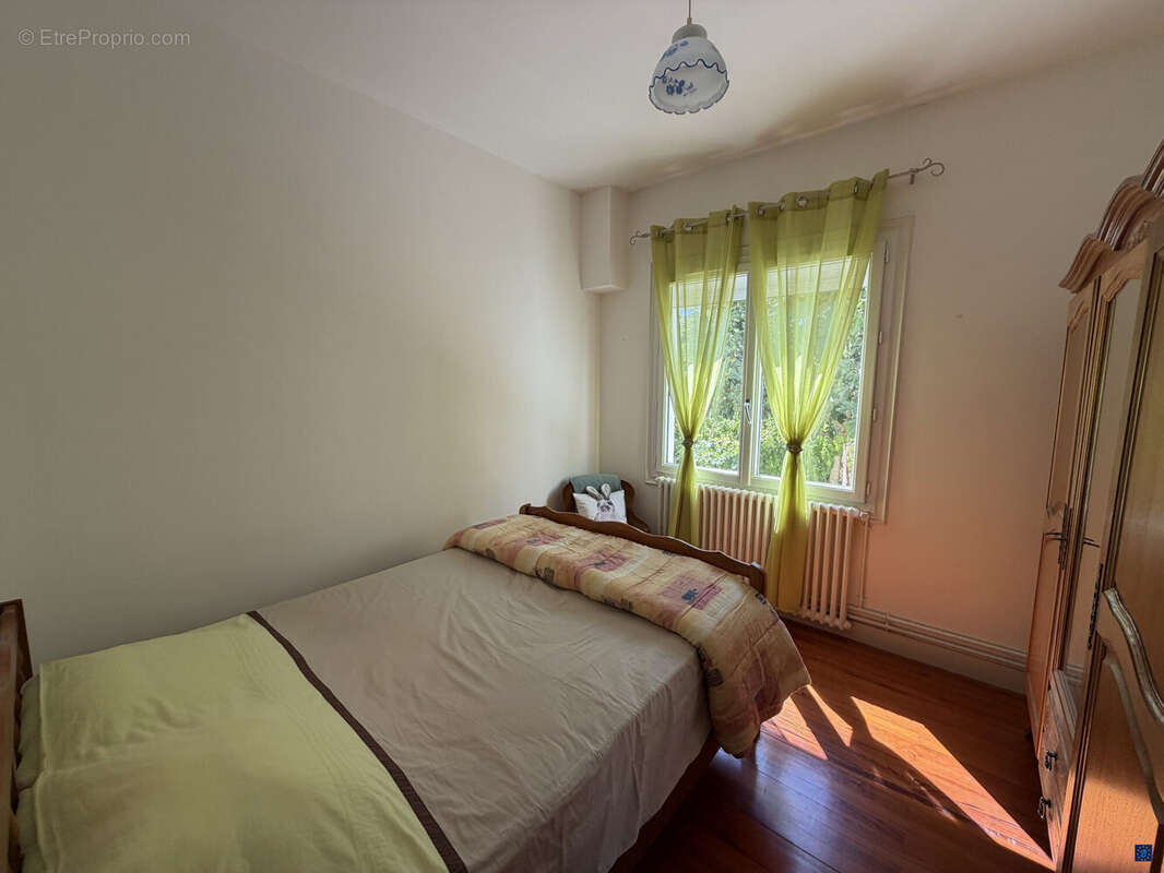Maison 96 m² à Mortagne-Sur-Gironde  - photo 8