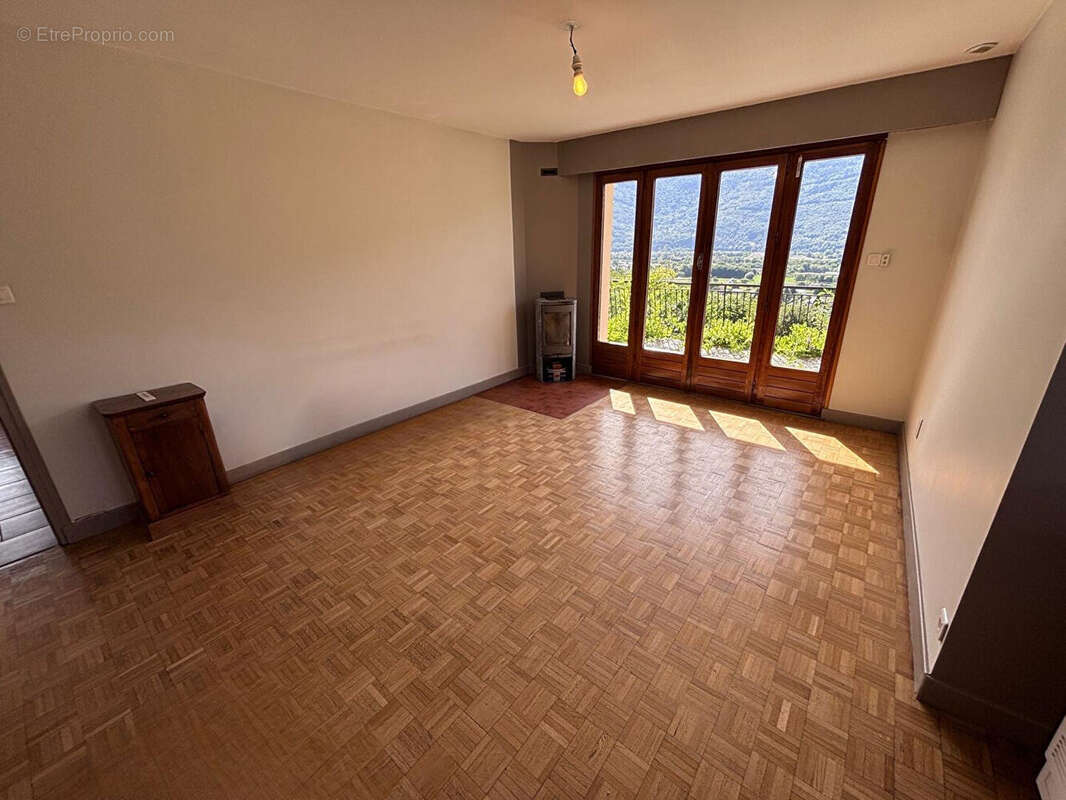 Maison à vendre 120 m² 3 chambres à MERCURY - photo 5