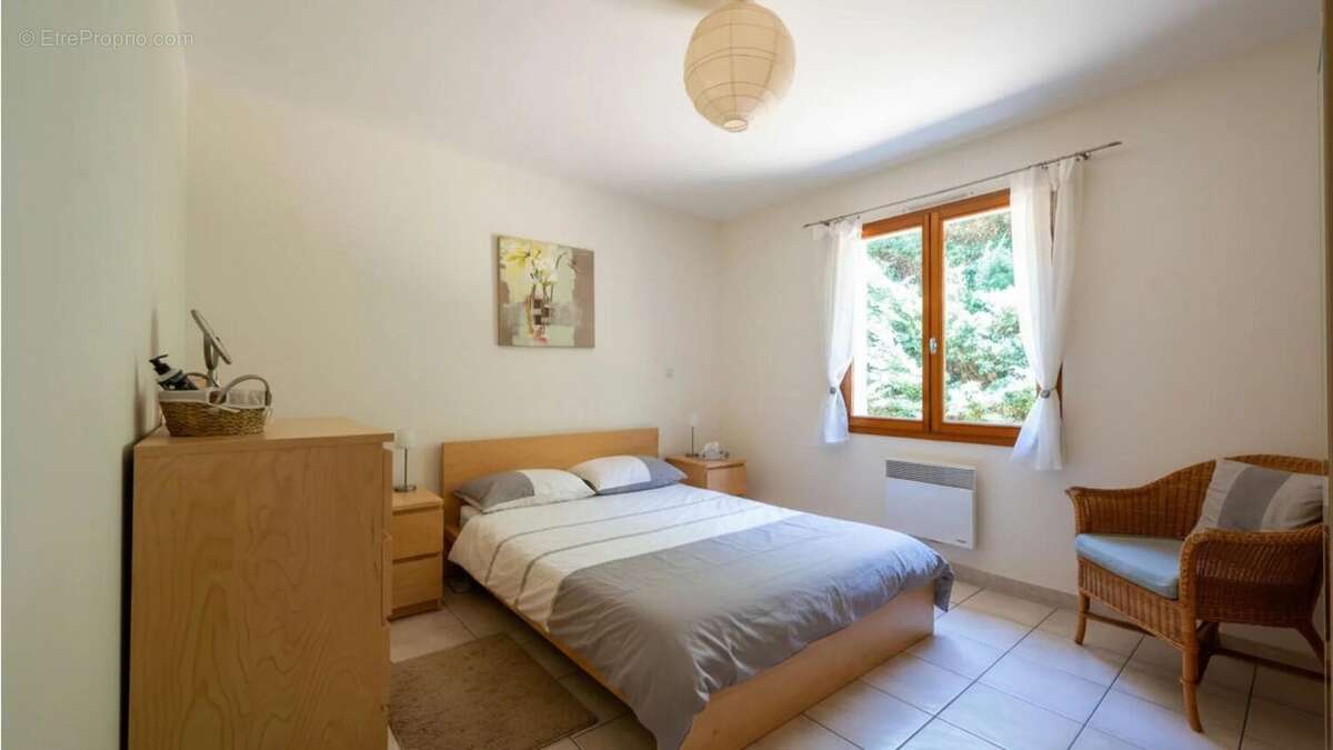 SECTEUR GOURDON - Lumineuse Maison contemporaine de plain-pied 3 - photo 14