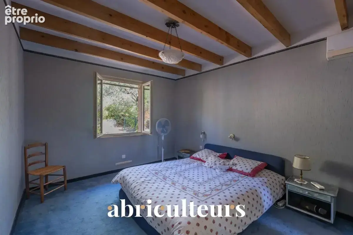 Maison familiale à fort potentiel de 150 m² – Vue panoramique – Piscine et jardin arboré – Seillans - photo 10