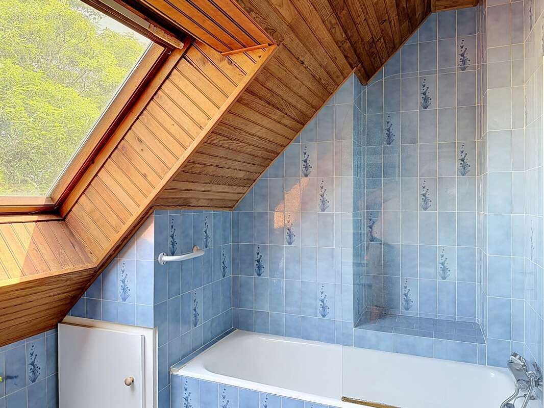 Plouhinec (29780) – Propriété de caractère de 195 m² sur 5 140 m² de terrain – À deux pas de l'océan - photo 15