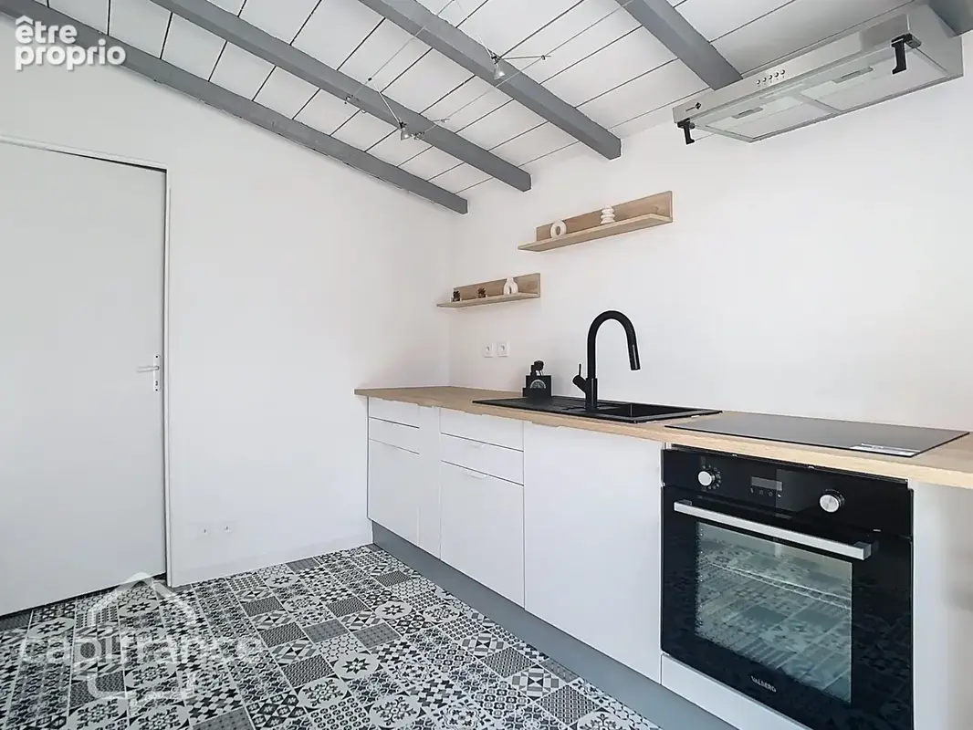 Maison rénovée 7 pièces + studio THOUARS (79) - photo 4