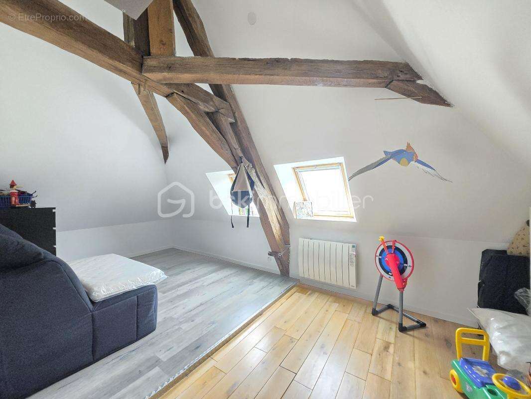 Maison à SAINT-MARTIN-DES-CHAMPS