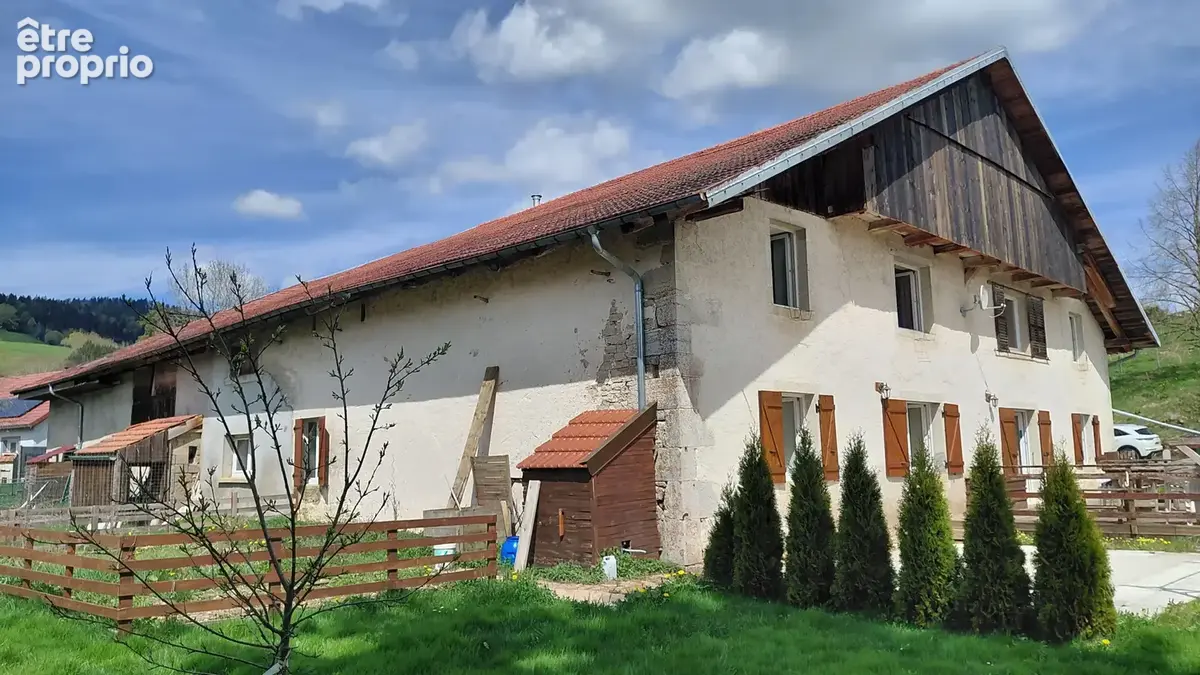Ancienne ferme à Guyans-Vennes - photo 17