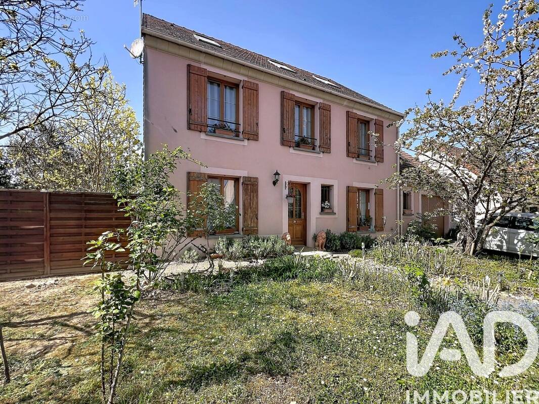 Photo 1 - Maison à VULAINES-SUR-SEINE