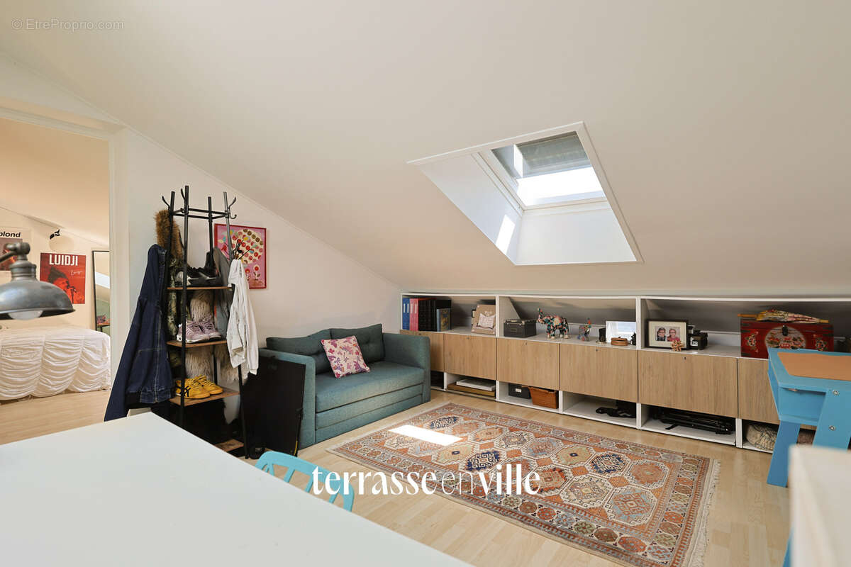 Exclusivite - toulon - cap brun - maison t 5 - 163 m2 - piscine - jardin - proximite  immediate des ecoles - photo 20