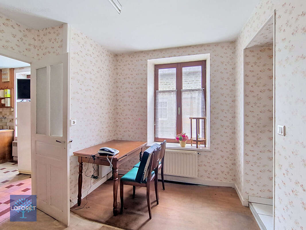 Maison à MONTAUDIN