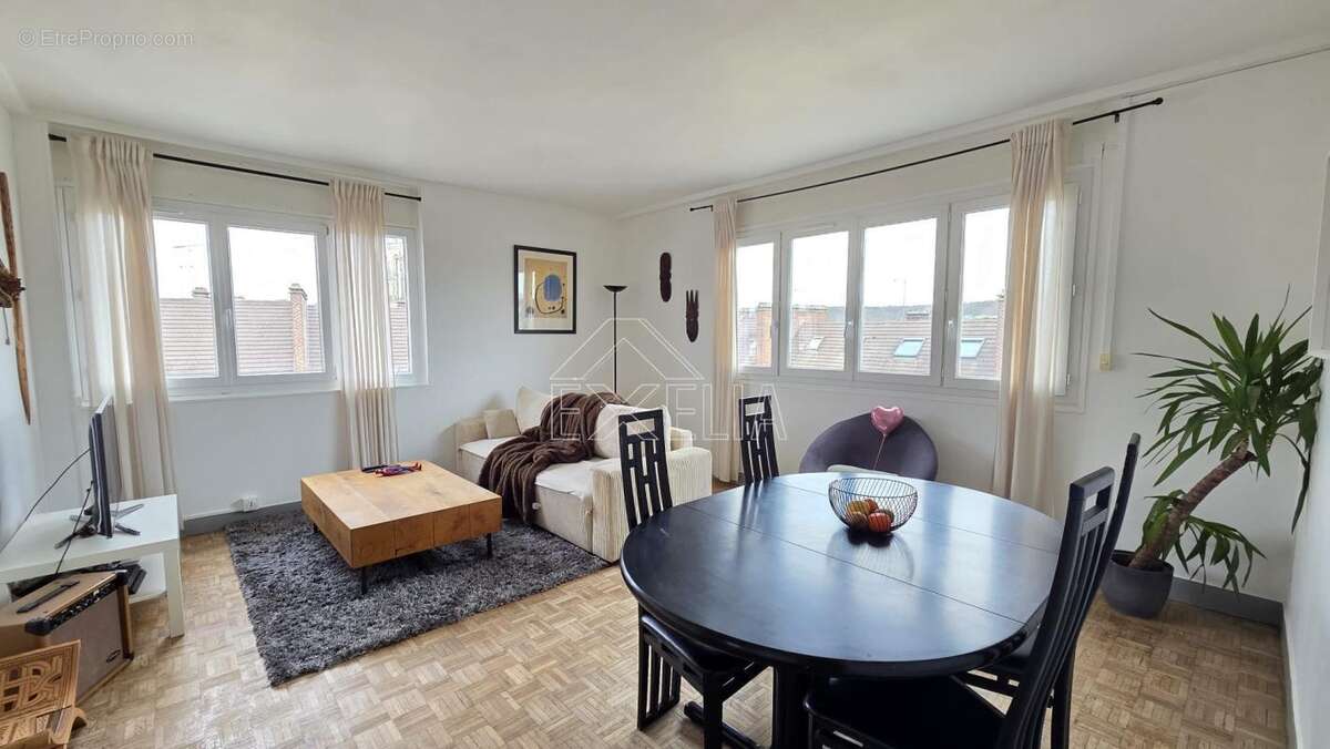 Appartement à MANTES-LA-JOLIE