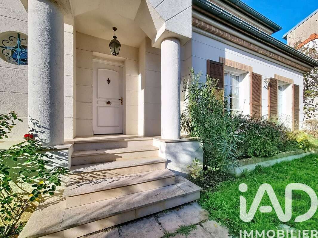 Photo 6 - Maison à THIAIS