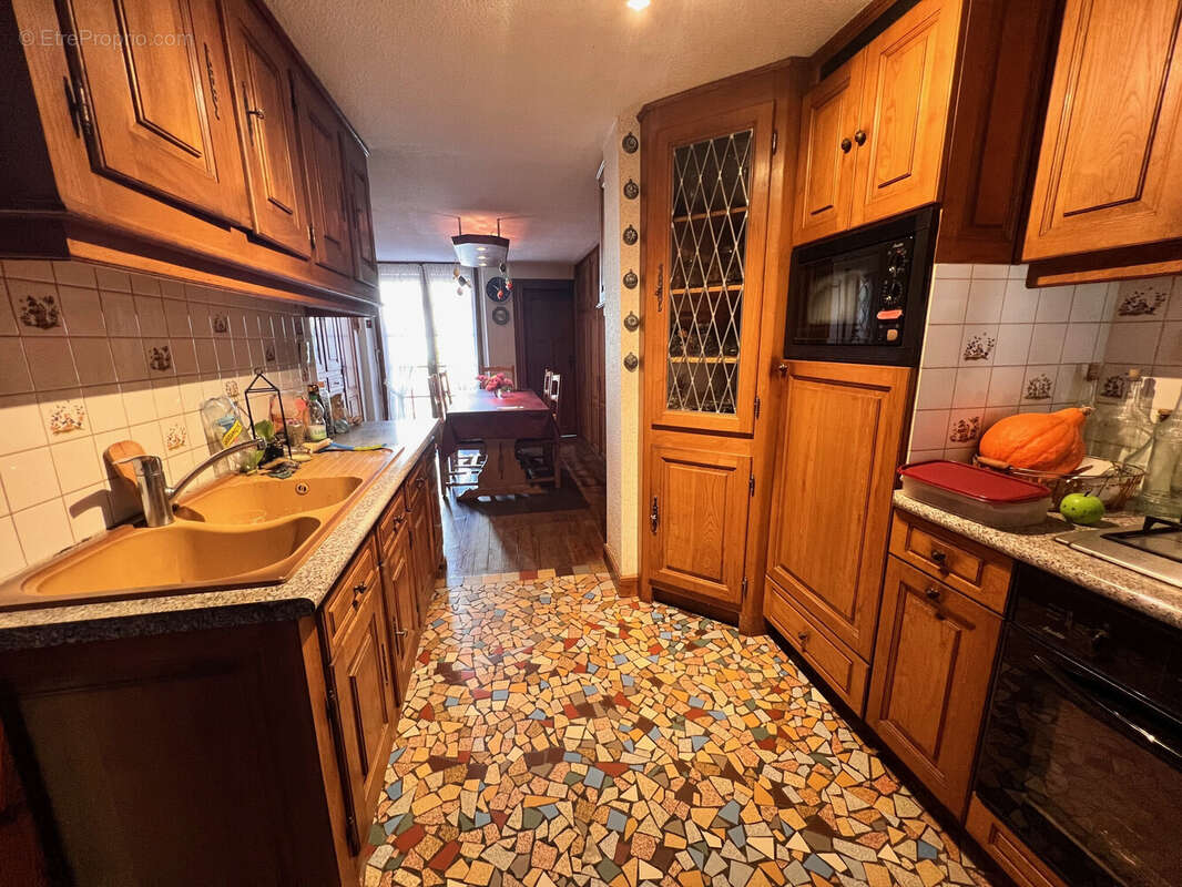 Maison à NEUVE-EGLISE