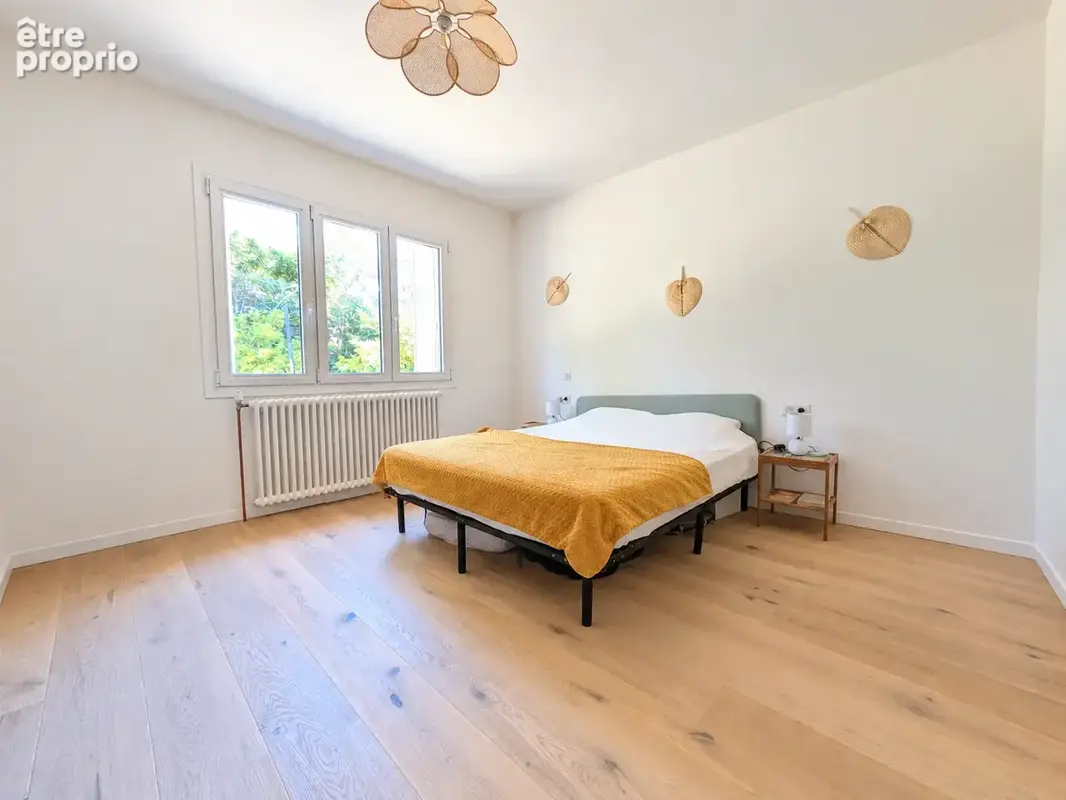 maison plain pied rénovée su 1000m2 de parcelle - photo 10