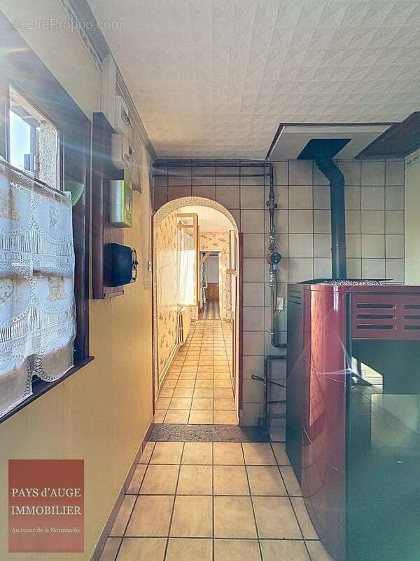 Maison à CASTILLON-EN-AUGE