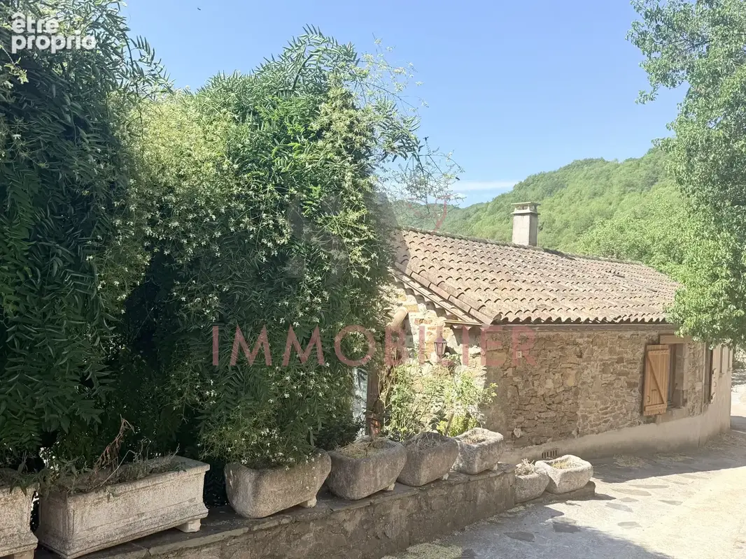 Avène   une propriété aux multiples possibilités : habiter, louer, investir - photo 16