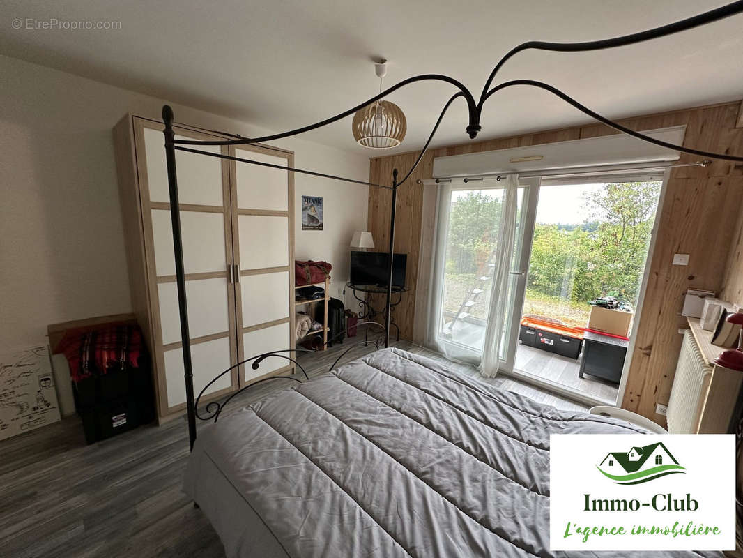 Maison à CHATEAU-CHINON(VILLE)