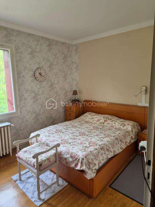 Maison de ville -  5 pièces -114 m2 - Terrain de 841 m2 - photo 10