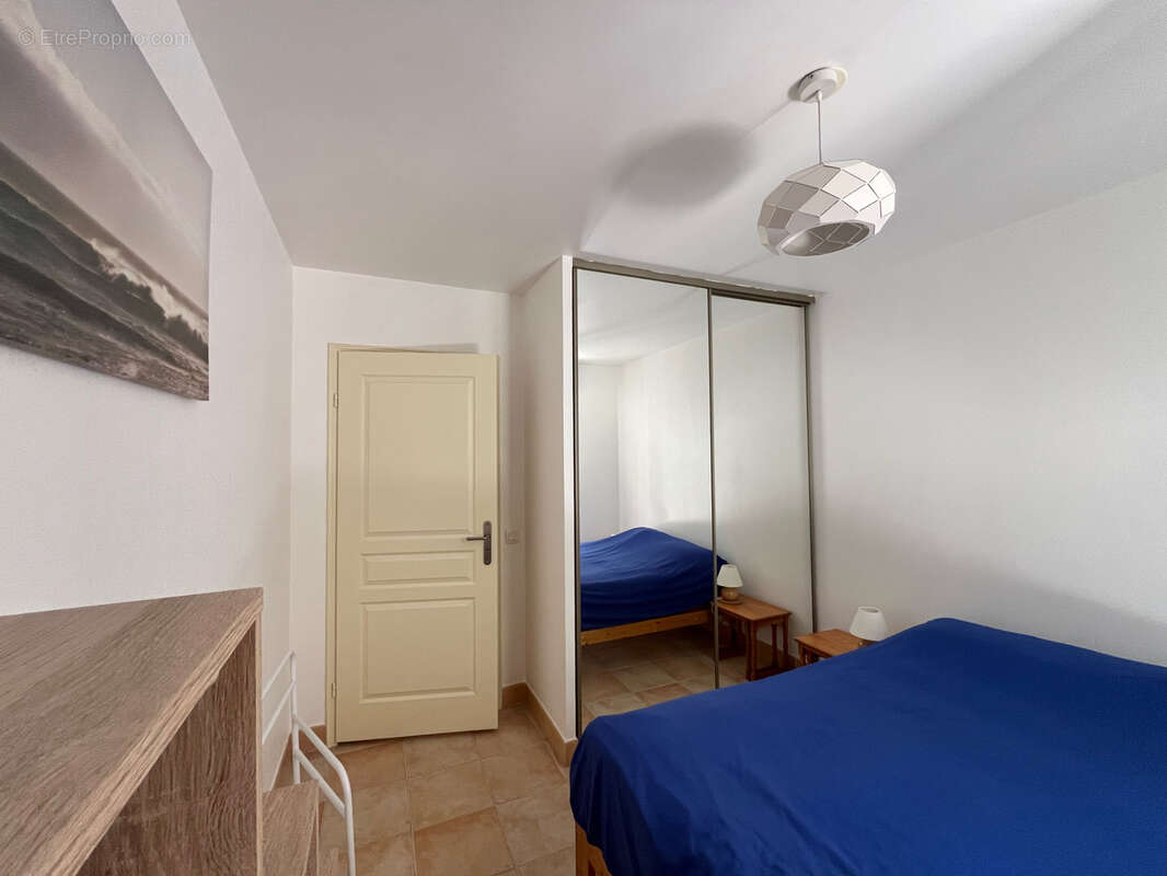 Appartement à SIX-FOURS-LES-PLAGES