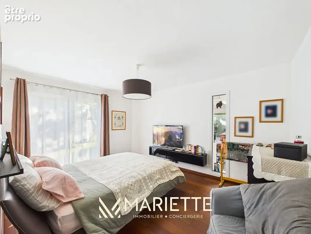 "SHIZU"  Proches commerces - Maison d'architecte de 327 m² - photo 9
