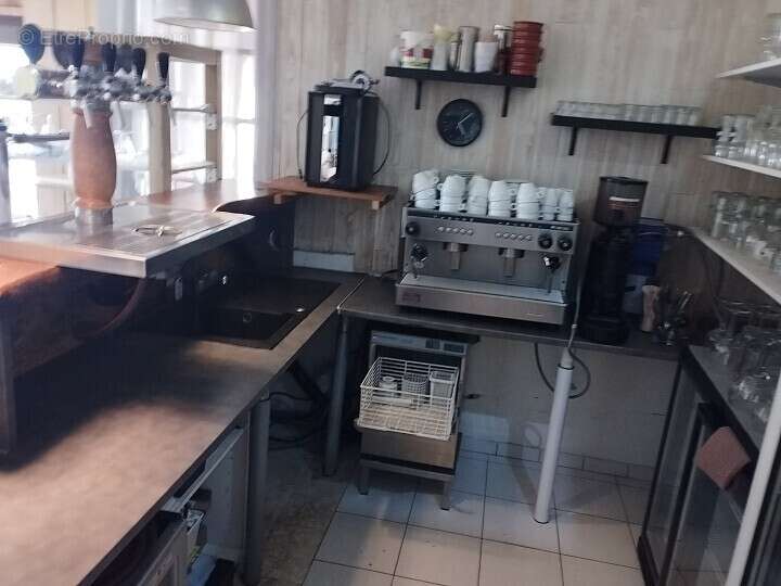 1000012095 - Commerce à LES EYZIES-DE-TAYAC-SIREUIL