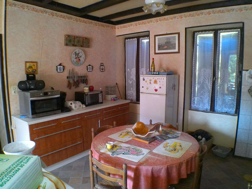 Maison à CHAVROCHES