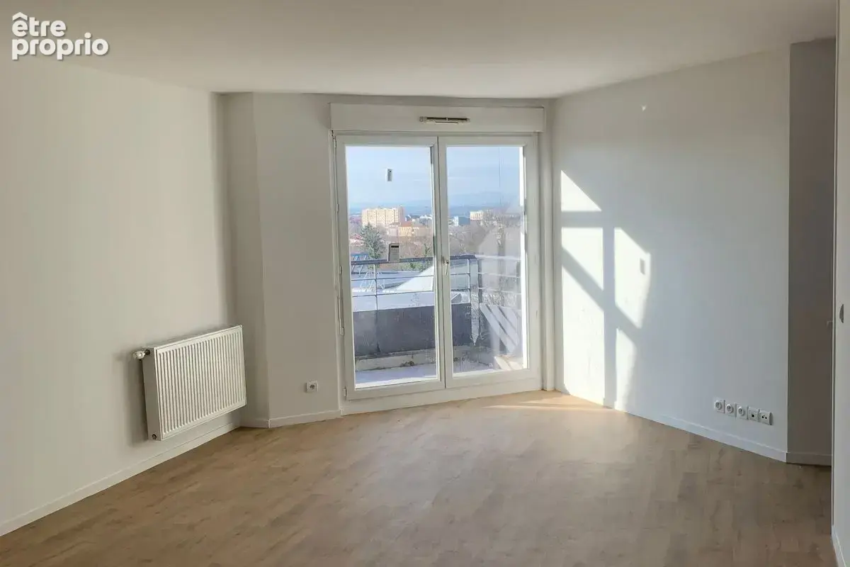 T3 de 71 m² à Saint-Priest, Carré Rostand au prix de vente de 145 700€ - photo 9