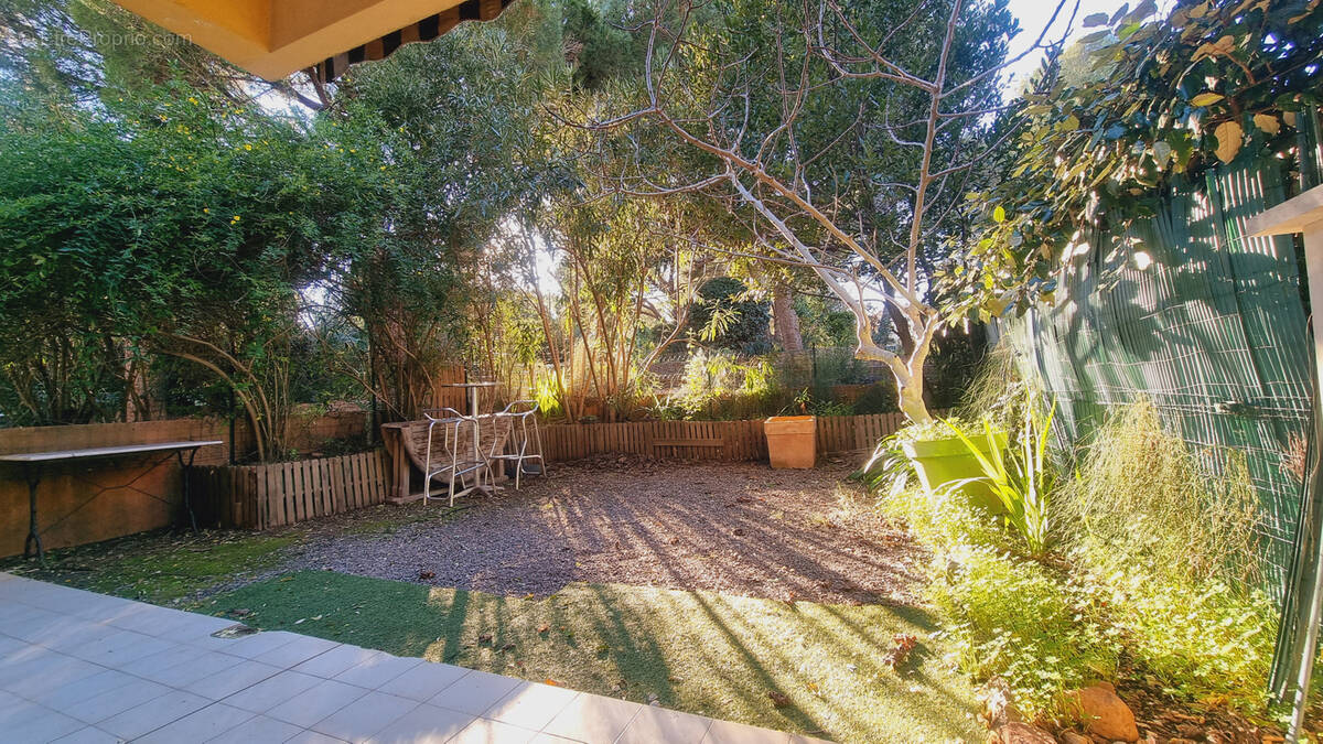 Appartement à SAINT-RAPHAEL