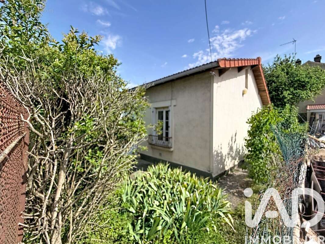 Photo 8 - Maison à VILLENEUVE-LE-ROI