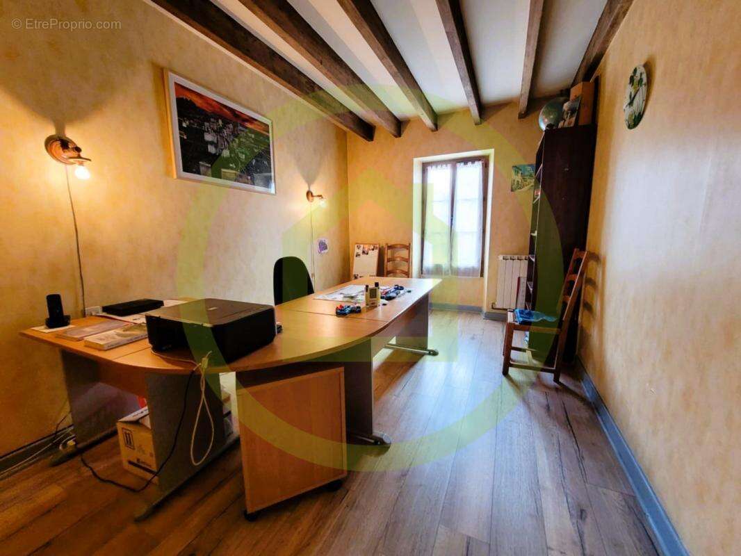 Maison à SAINTE-RAMEE