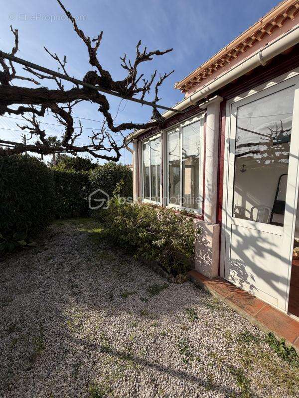 Maison à SIX-FOURS-LES-PLAGES