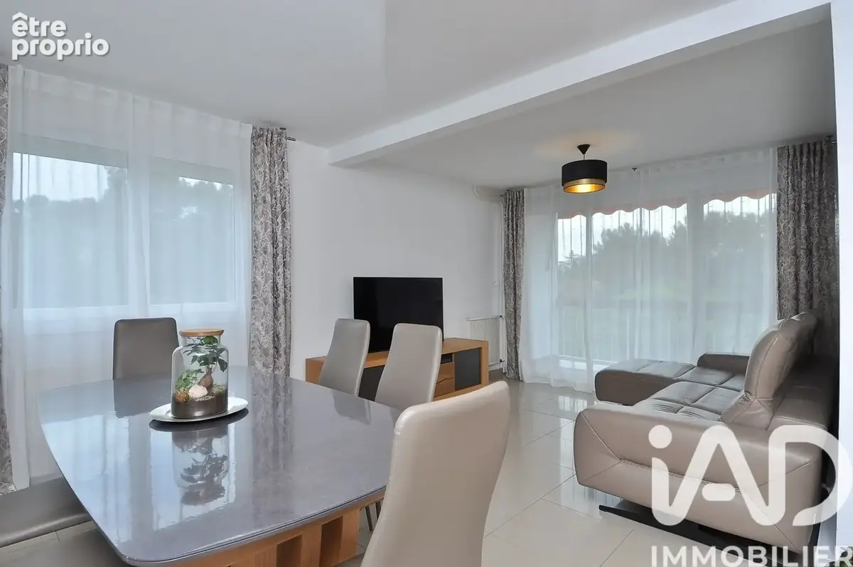 Photo 1 - Appartement à NIMES
