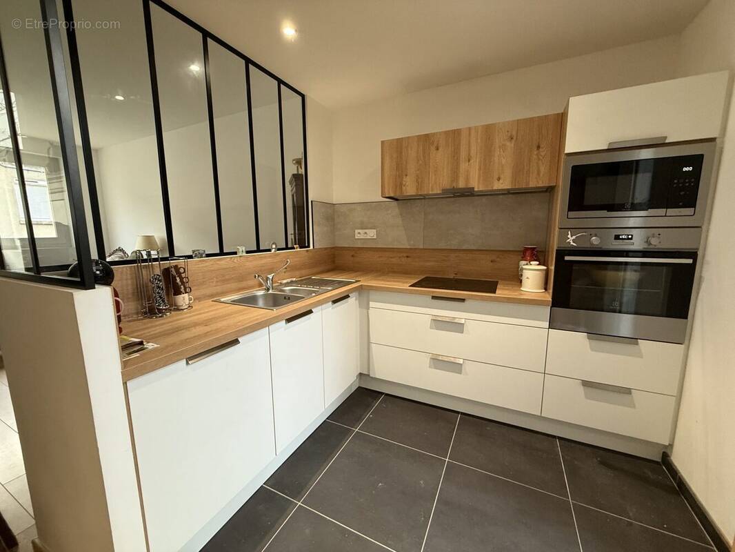 Appartement à MELESSE