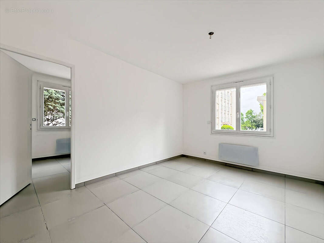 Appartement à SAINT-ROMAIN-EN-GAL