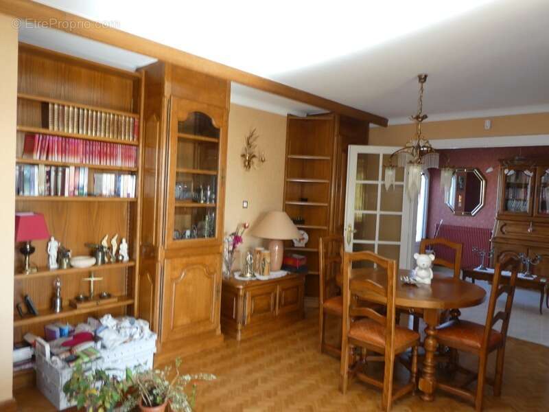 Maison à SAINT-NABORD