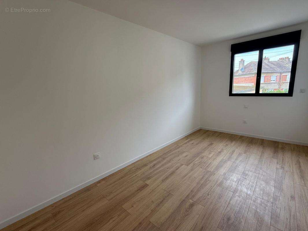 Maison neuve 125 m2 4 chambres dpe :a - photo 5