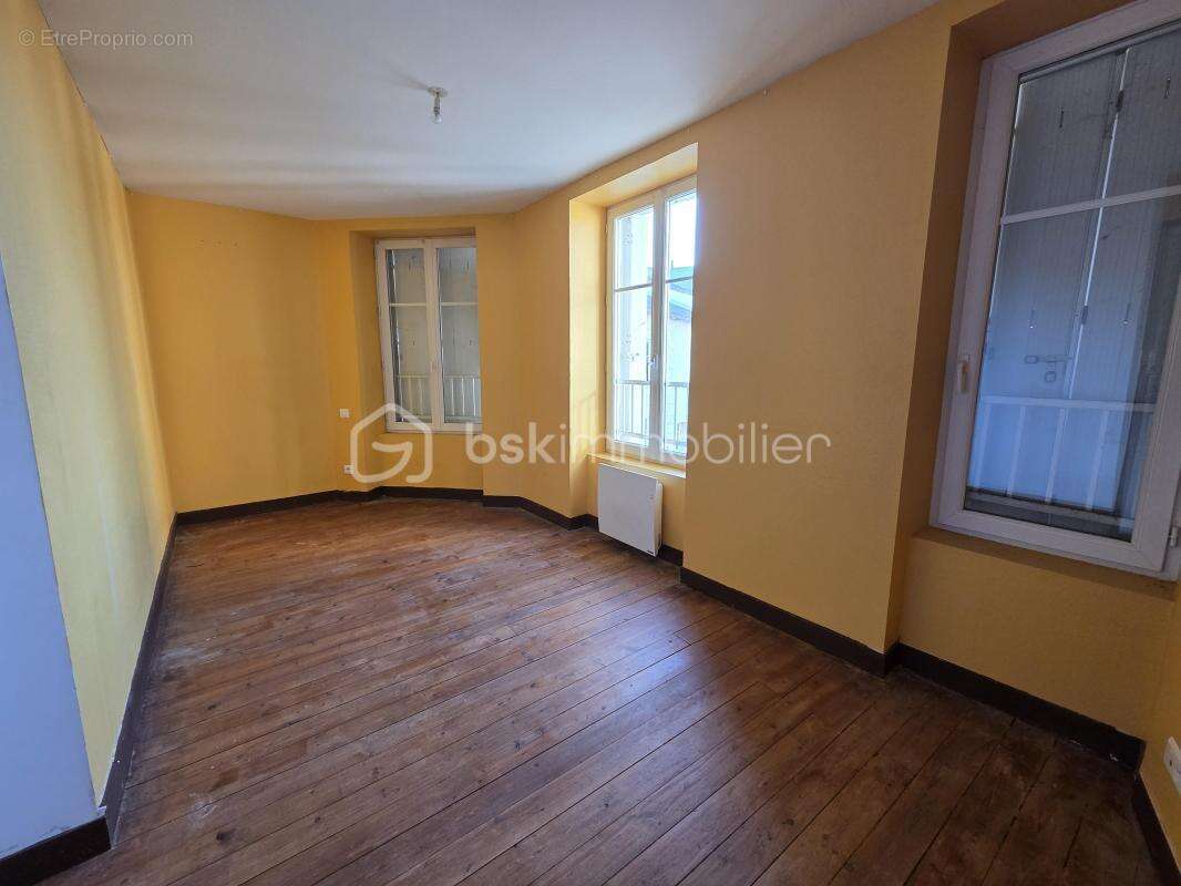 Opportunité exceptionnelle au cœur de Saint-Secondin – Immeuble mixte commerce & habitation - photo 19