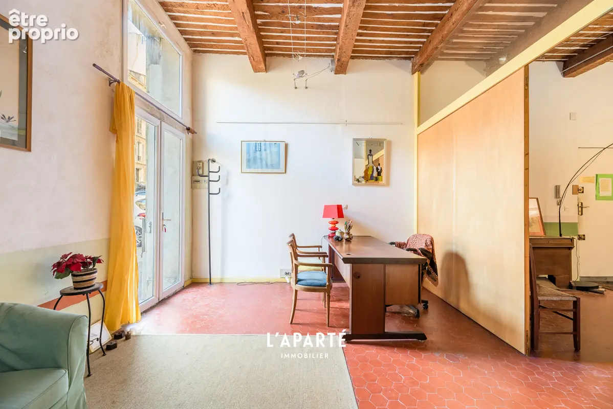 Local / appartementMarseille 3 pièce(s) 67 m2 - photo 4