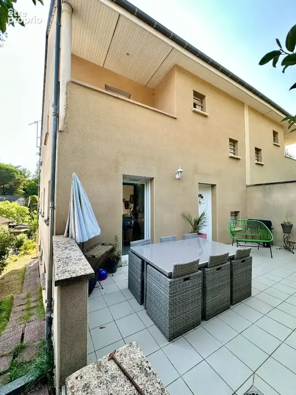 Maison Brive, proche centre hospitalier, 3 chambres,  138.5 m2 ! - photo 1