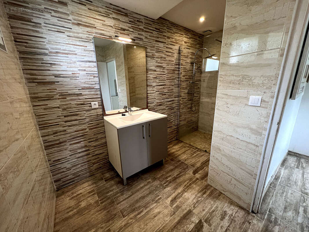 Maison à CASTELMORON-SUR-LOT