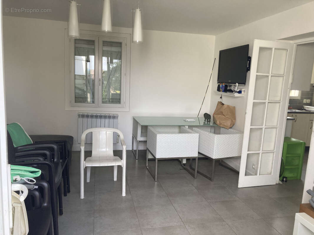 Maison à CHAUMONTEL