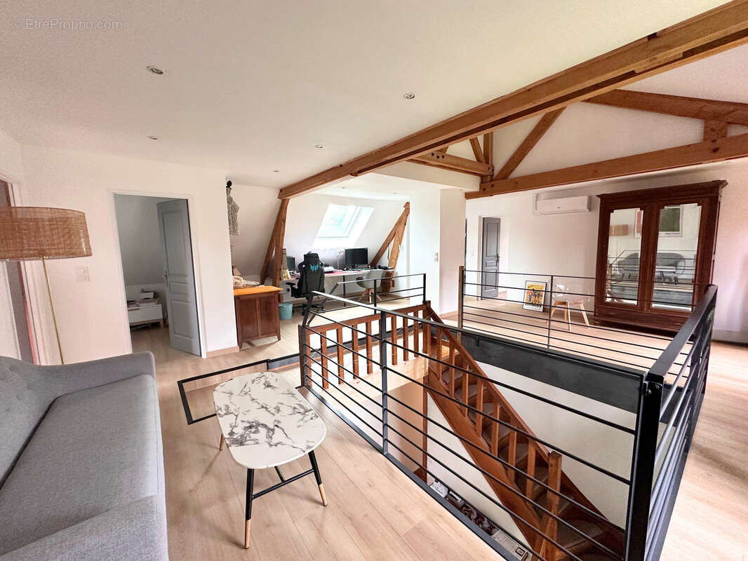 Maison à VIGNACOURT