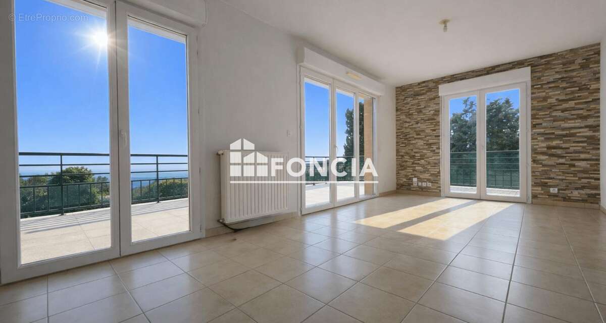 Appartement à GRASSE